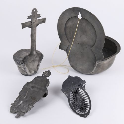 Weihwasserbehälter 4 piezas, estaño, con crucifijo, Virgen, resurrección, IHS, e&hellip;