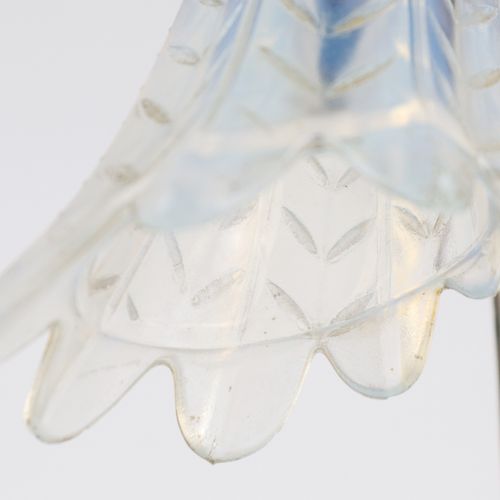 Tischlampe mit Taschenuhrständer Art deco, France, opaline glass/burnished metal&hellip;