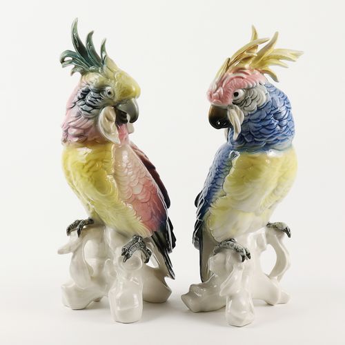 Ens - zwei Figuren 1 x figurine "cacatoès", représentation entièrement plastique&hellip;