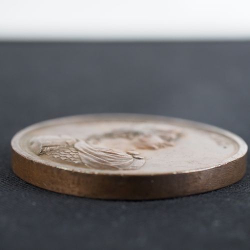 Null 
Großbritannien: Bronze-Medaille auf König Georg IV. 1823. 
Avers mit Insch&hellip;