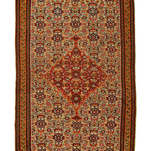 AN ANTIQUE PERSIAN SENNEH KILIM RUG TAPIS PERSIEN SENNEH KILIM ANTIQUE 
TAPIS PE&hellip;