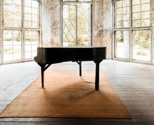Romain Thiery 
Romain Thiery, 



Requiem pour pianos N°31, 



2018, 



Photog&hellip;