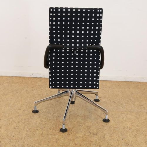 Desing bureau stoel Chaise de bureau design, designer : Antonio Citterio, pour :&hellip;