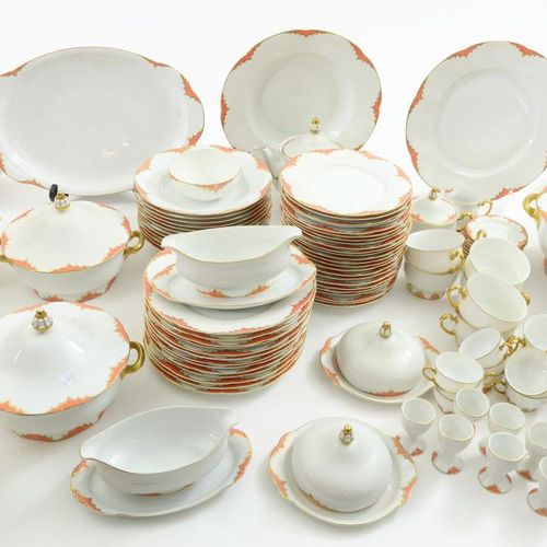 Uitgebreid servies, Kgl Priv. Tettau Extensive tableware with orange and golden &hellip;