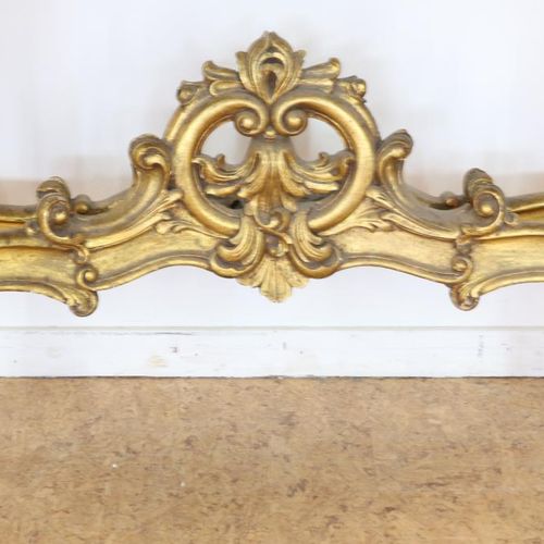 Verguld Louis XV-stijl console tafel Consola dorada de estilo Luis XV con tapa d&hellip;