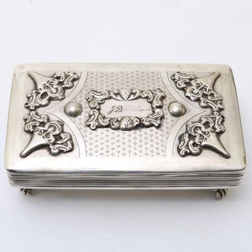 Zilveren doos gemonteerd op krulpoten Dutch silver box.Silver box mounted on cur&hellip;
