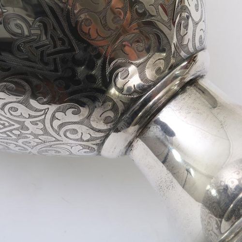 Kapitale zilveren amphora vaas Kapitale Silberamphorenvase, mit 2 Henkeln, Höhe &hellip;