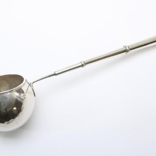 Zilveren opscheplepel mt. J.Peirolet Dutch silver serving spoon, possible marria&hellip;