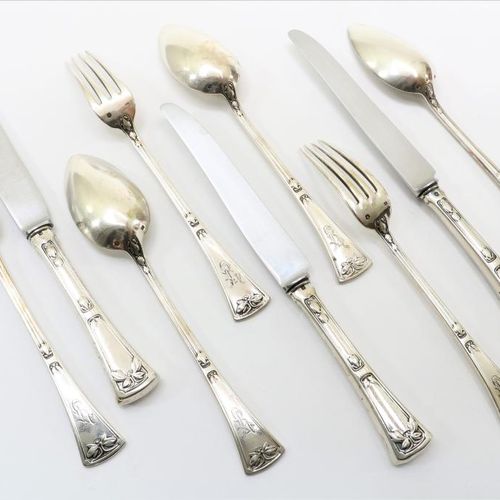 Serie van 3 zilveren couverts met mes 3 pair of silver cutlery, Hungary, anno 19&hellip;