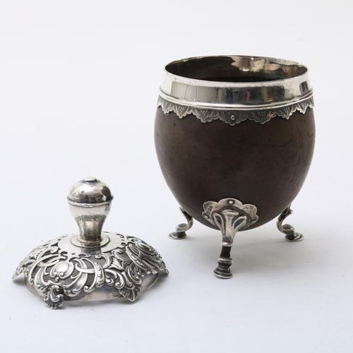 Cocos potpourri met zilveren montuur Silver mounted coconut potpourri, England, &hellip;