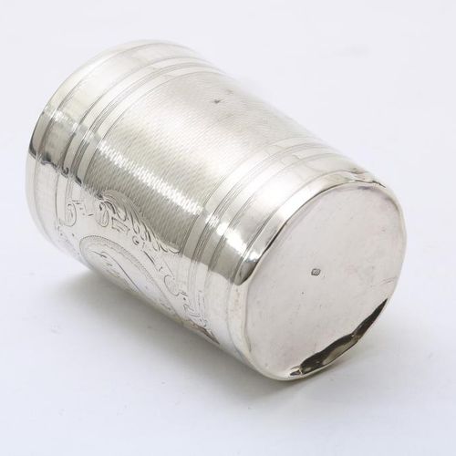 Zilveren beker en rammelaar Silver cup and rattle, BWG.Silver cup and rattle, BW&hellip;