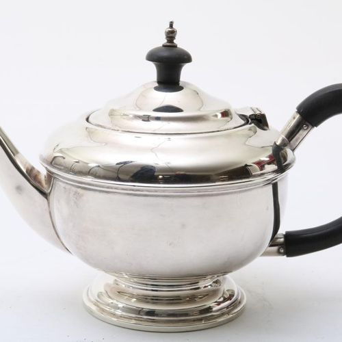 Zilveren roomstel Un set da tè in argento, Birmingham, 1935, peso lordo 400 gram&hellip;