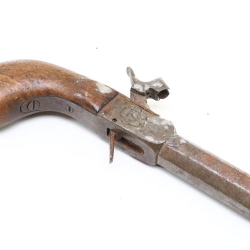 Damespistooltje met roosmerk Pistola da donna con impugnatura in legno, marcata &hellip;