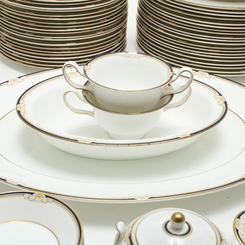 150 delen Wedgwood servies, Cavendish Vajilla de Wedgewood de 150 piezas con dec&hellip;