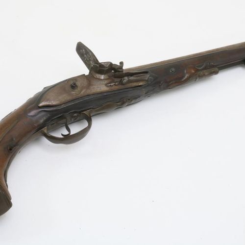 Vuursteen ruiterpistool De La Haie Maast Principios del 18. Pistola de caballo d&hellip;