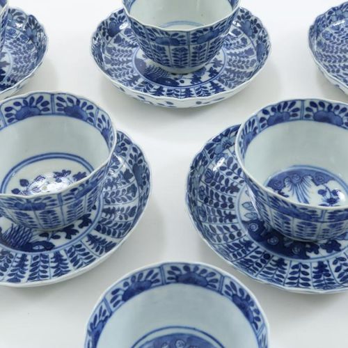 Serie van 6 kopjes en 5 schotel, China Series of 6 porcelain cups and 5 saucers &hellip;
