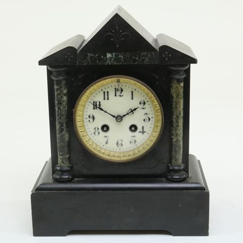 Schouwpendule in marmeren kast Reloj de péndulo en mármol cuidado, con esfera de&hellip;