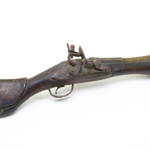 Afrikaanse donderbus geweer Pièces pistolet à foudre en bois et bronze, Afrique,&hellip;