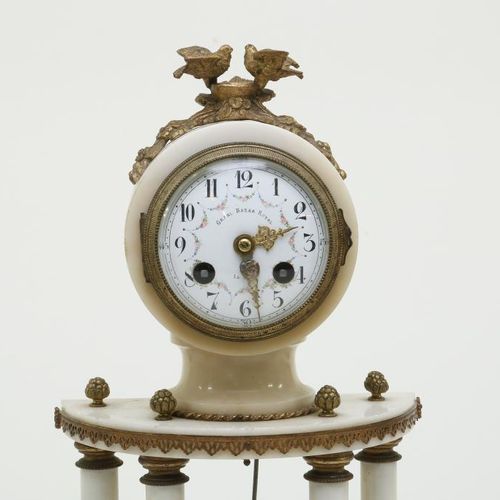 Louis Seize stel klokkenstel marmer 1880 Marmoruhr im Louis-Seize-Stil mit Bronz&hellip;