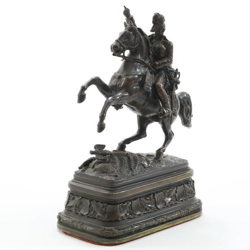 Duke Wellington op paard, brons Duke Wellington on his horse, bronze sculpture, &hellip;