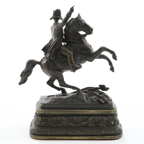 Duke Wellington op paard, brons 威灵顿公爵骑着马，青铜雕塑，没有签名，约1900年，高18.5厘米。威灵顿公爵骑马的青铜雕塑，无&hellip;