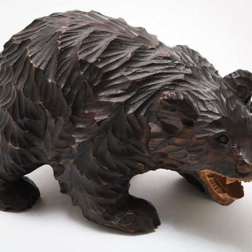 Houten gesneden beer, Japan Escultura de madera tallada de un oso realizada en l&hellip;