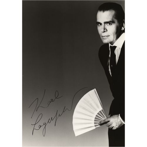 Karl Lagerfeld Signed Photograph Photo brillante 8,25 x 11,75 de Karl Lagerfeld &hellip;