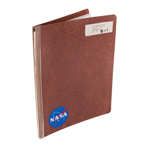 Gene Kranz's MA-4 Mission Rules Notebook Règles de mission originales du directe&hellip;