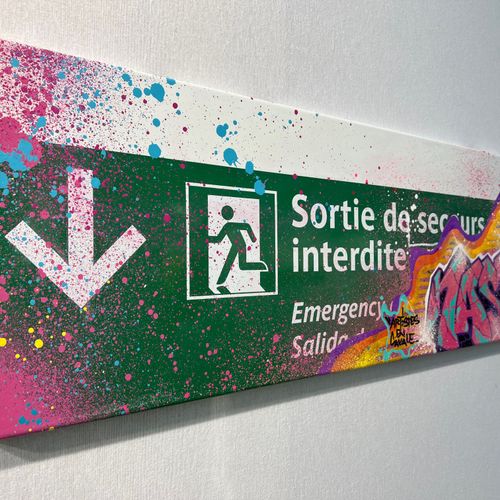 NASTY Plaque émaillée "Sortie" Oeuvre de NASTY sur plaque de métro parisien émai&hellip;