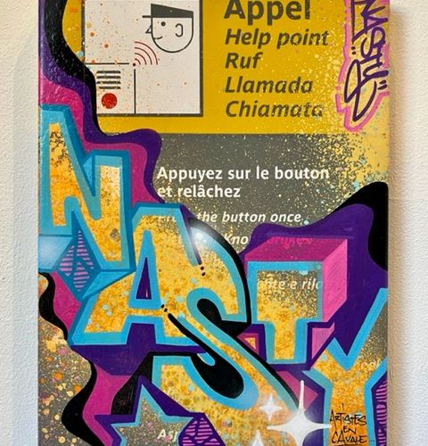 NASTY Plaque émaillée "Appel" 
Oeuvre de NASTY sur plaque de métro parisien émai&hellip;