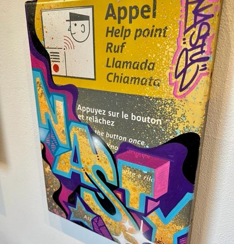 NASTY Plaque émaillée "Appel" 
Oeuvre de NASTY sur plaque de métro parisien émai&hellip;