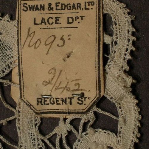 Aplicación de encaje antiguo Swan & Edgar (Inglaterra) c. 1910 Appliqué de dente&hellip;