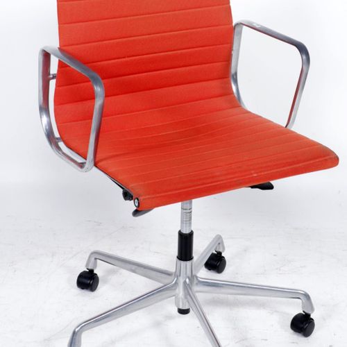 Null Vitra, chaise de bureau design rembourrée orange
