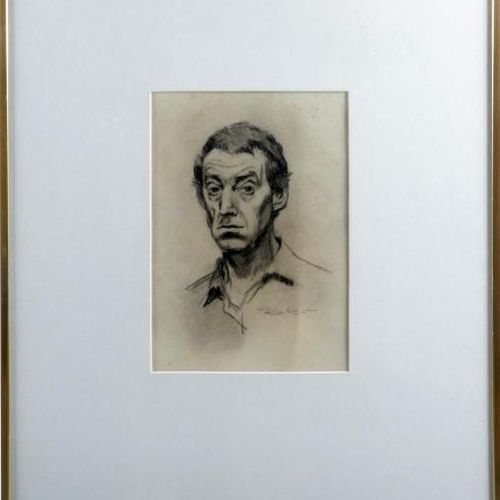 Null Firmado, Retrato de un hombre, dibujo al carbón, 22 x 16 cm.