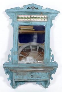 Null Blauw gelakte hardhouten Jugendstil hangspiegel met lade en tegelinleg, h.7&hellip;