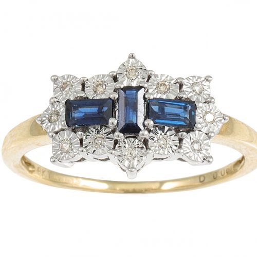 Null A DIAMOND AND SAPPHIRE CLUSTER RING, mounted in 9ct gold, size N - O