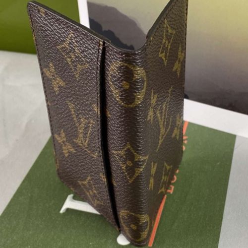 Louis Vuitton Paris Classic Leather Mongram Card Holder Tarjetero Mongram de pie&hellip;