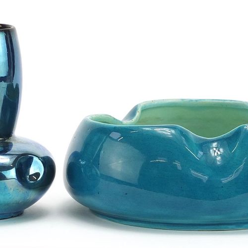 Null Paul Milet为Sevres设计的蓝釉碗和Rambervillers光泽花瓶，最大的16厘米宽 - 实时竞价请访问www.Eastbournea&hellip;