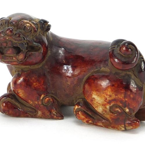 Null Chinese red stone carving of a mythical animal, 6.5cm in length - For live &hellip;