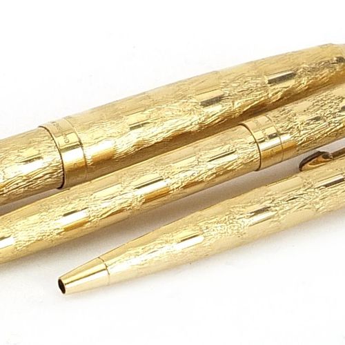 Null Parker gold plated fountain pen, ballpoint pen and propelling pencil set wi&hellip;