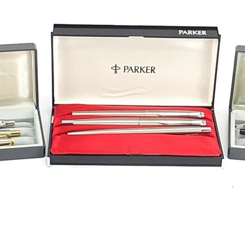 Null Parures de stylos Parker avec étuis, dont le Parker 45 et le design Union J&hellip;