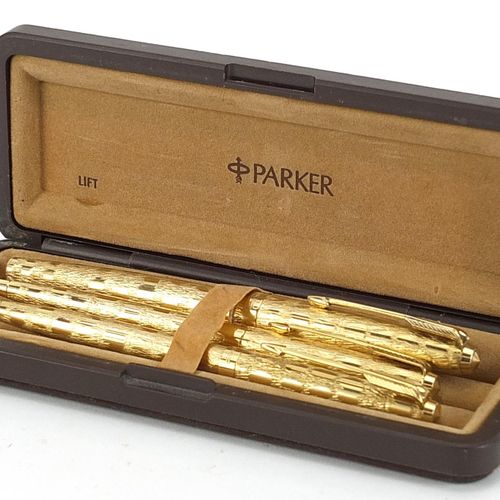 Null Parker gold plated fountain pen, ballpoint pen and propelling pencil set wi&hellip;