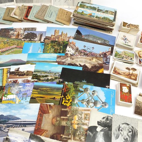 Null Große Sammlung von Ephemera, darunter Postkarten, einige in einem Album und&hellip;