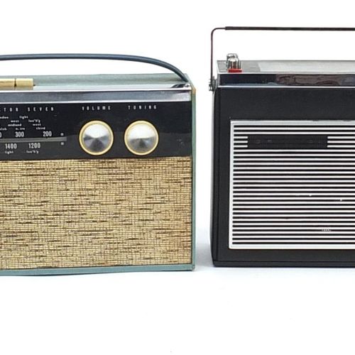 Null Sept radios transistor vintage, dont Sony, Marconi et Sobell - Pour les enc&hellip;