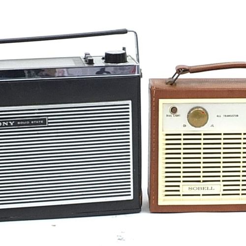 Null Sept radios transistor vintage, dont Sony, Marconi et Sobell - Pour les enc&hellip;