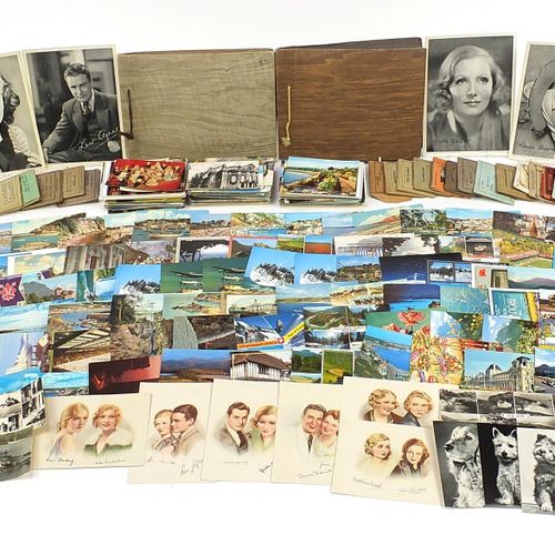Null Large collection of ephemera including postcards, some arranged in an album&hellip;