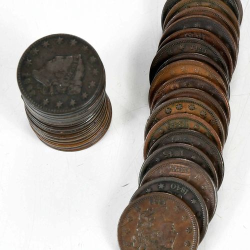 Group of 73 Large Cents Date la plus ancienne observée 1820, la plus récente 185&hellip;