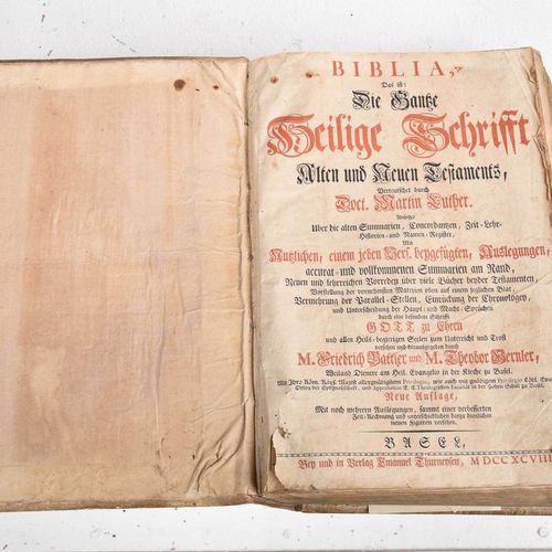 Four Vellum Bound Martin Luther Bibles einschließlich:[Biblia, Das ist Die gantz&hellip;