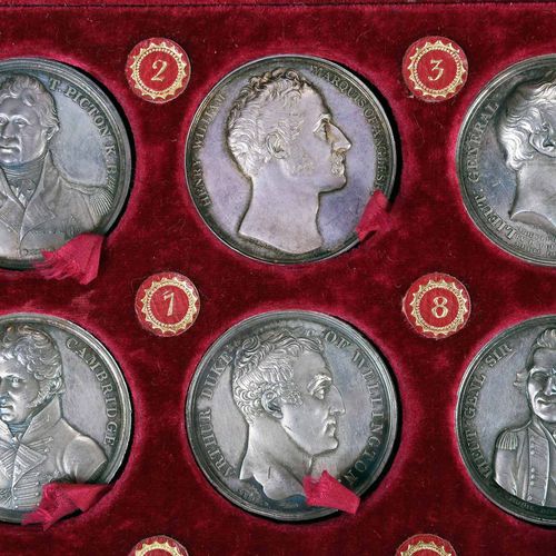 Mudie's British National Medals circa 1820 di James Mudie, fabbricato a Birmingh&hellip;