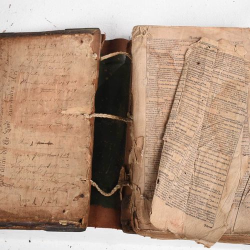 Five Leatherbound Martin Luther Bibles 包括。[Biblia, Das ist Die gantze Heilige Sc&hellip;